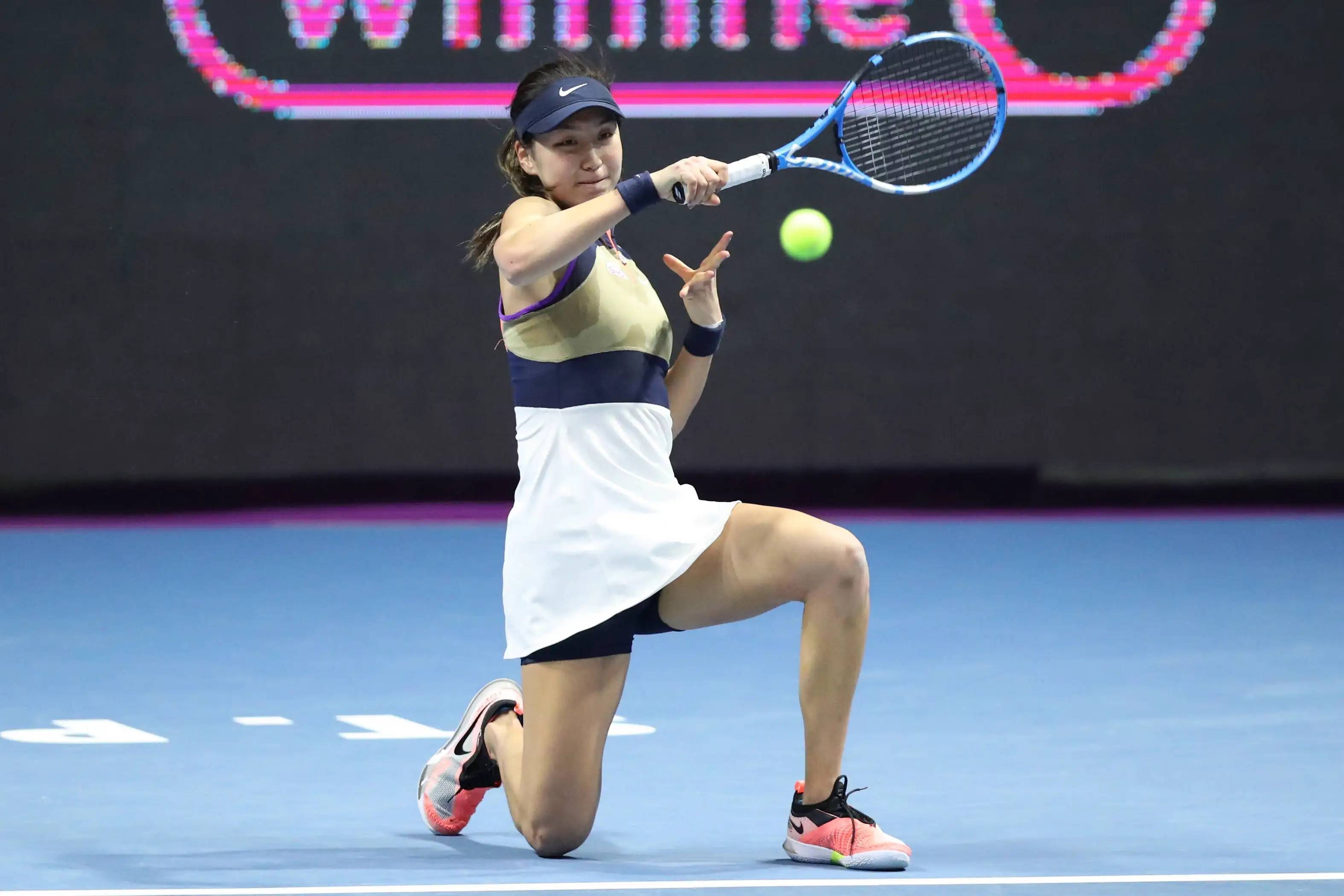 开云官网-太狠了！莎拉波娃遭遇五连败拉齐奥围绕足总杯豪取连胜，斯图加特复出首秀备战中超的简单介绍-开云官网